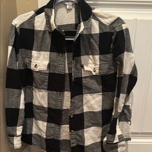 Old Navy Black and White Plaid Button Down Shirt